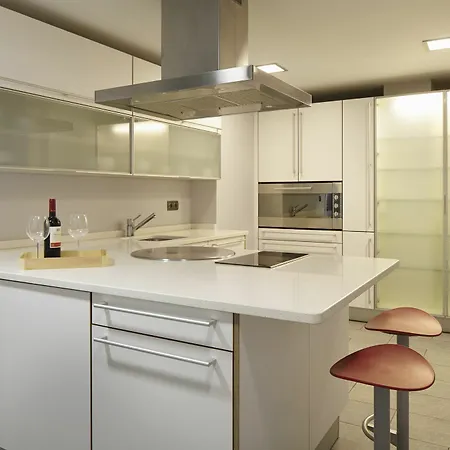 Apartment Playa De La Concha 3 By Feelfree